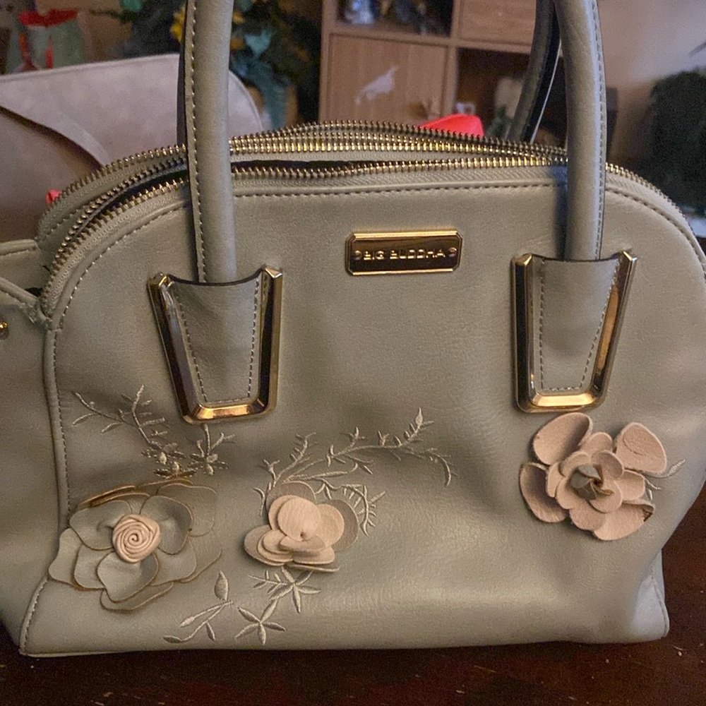 Light green embellishment purse